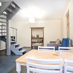 Dream - Bright 2-bedroom 2-floor Old Town Lejlighed