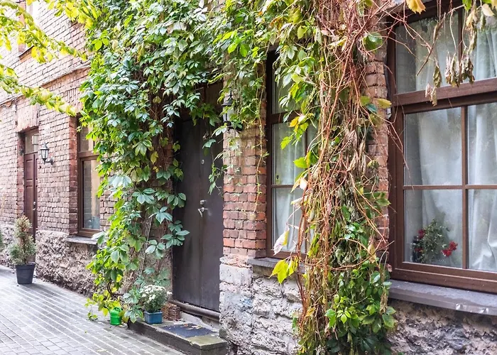 Dream - Bright 2-bedroom 2-floor Old Town Apartamento