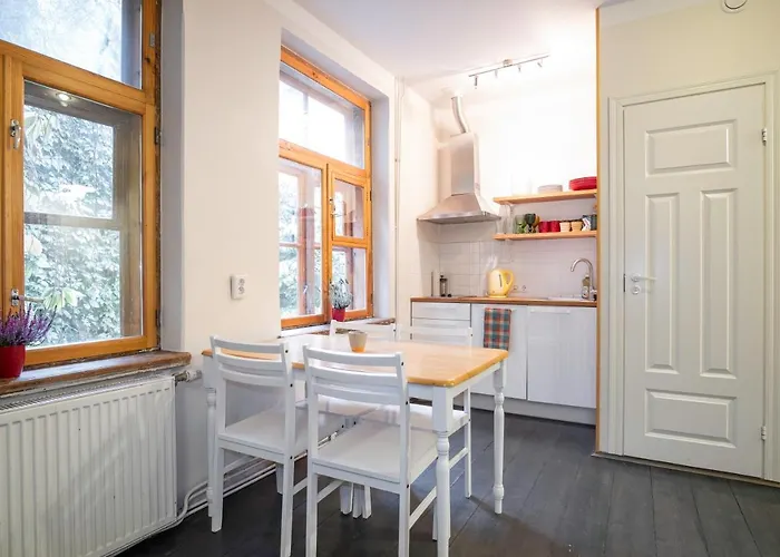 Apartman Dream - Bright 2-bedroom 2-floor Old Town