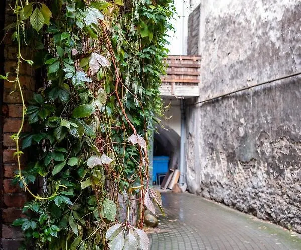 Apartman Dream - Bright 2-bedroom 2-floor Old Town *